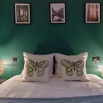 Travel Homes - The Parc, Next To Champ De Mars アパート